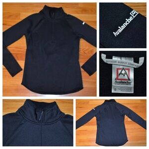 Women’s Avalanche black quarter-zip sweatshirt, size S